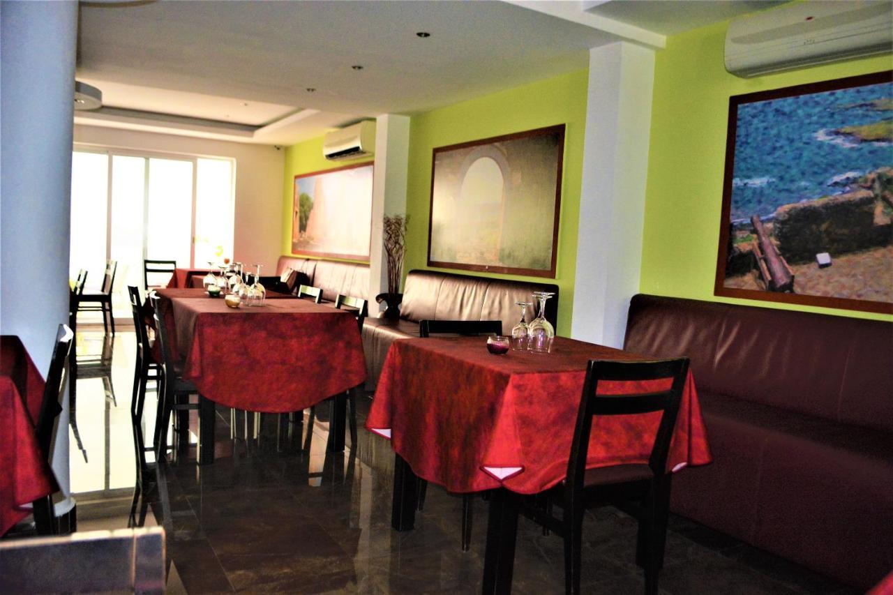 Sol Hotel ปรายา ภายนอก รูปภาพ